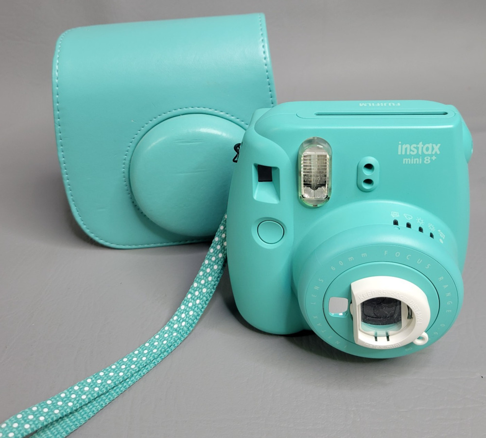 Fujifilm Instax Mini 8 Plus Instant Film Camera Mint Green Teal W/ Case